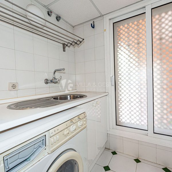 big penthouse for sale in park beach estepona (1)